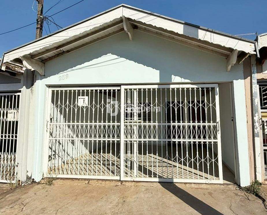 Casa à venda, 2 quartos, 2 vagas, no bairro Iaa em Piracicaba - SP