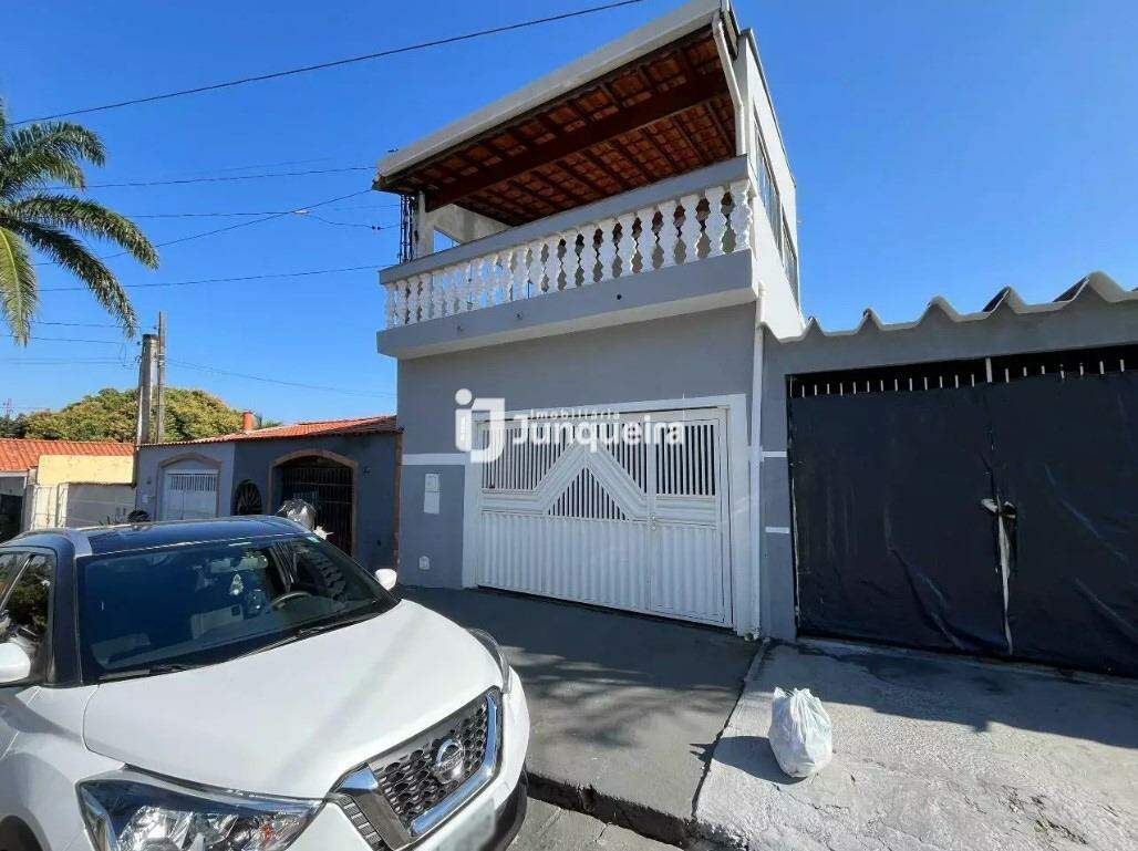 Casa à venda, 4 quartos, sendo 1 suíte, 2 vagas, no bairro Jardim Sol Nascente em Piracicaba - SP