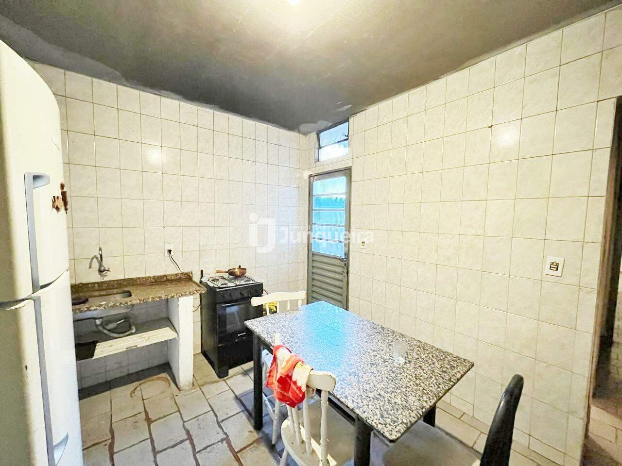 Casa à venda, 2 quartos, 1 vaga, no bairro Vila Industrial em Piracicaba - SP