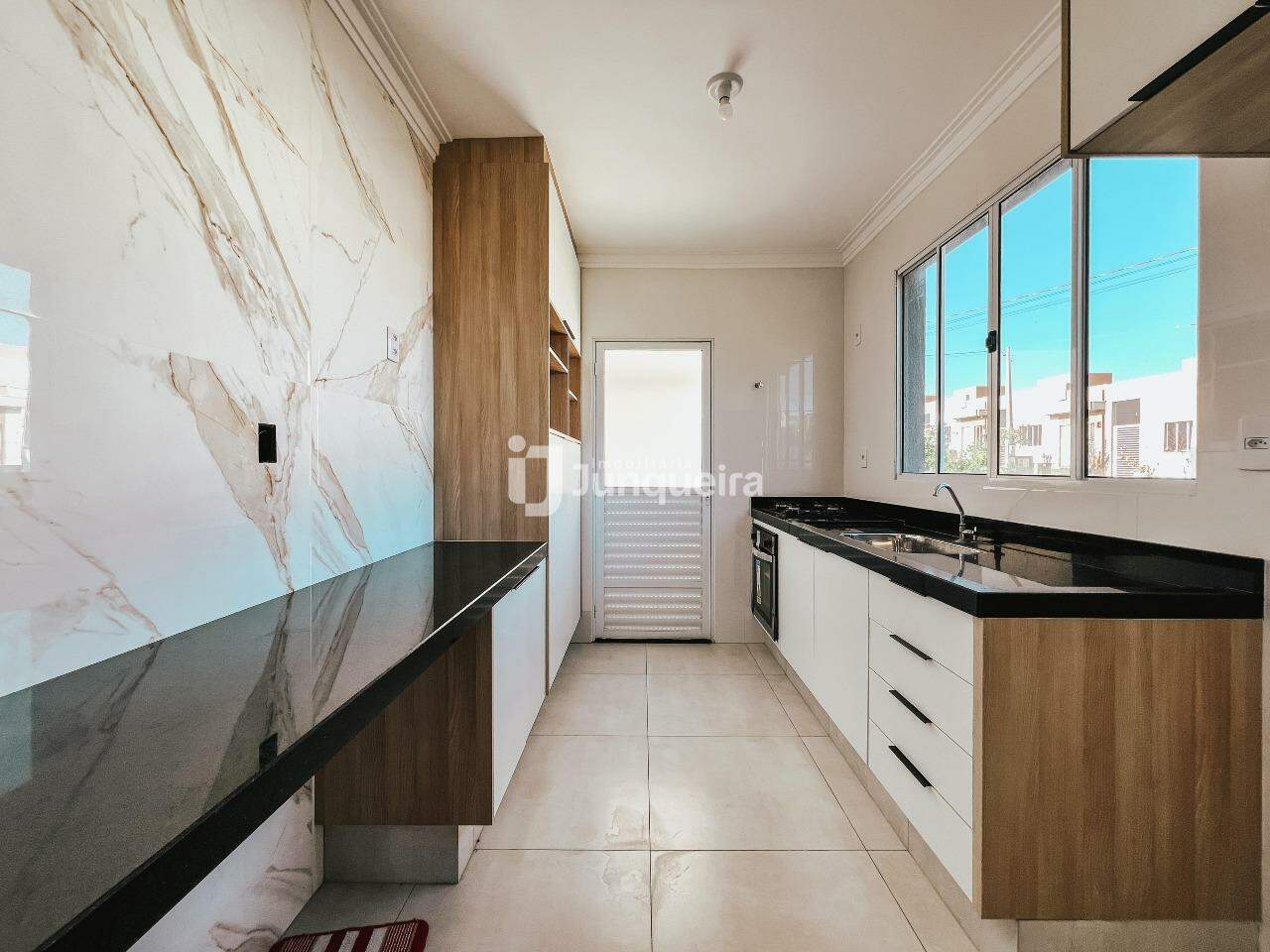 Casa em Condomínio à venda no Reserva Taquaral I, 3 quartos, sendo 1 suíte, 3 vagas, no bairro Reserva Taquaral l em Piracicaba - SP