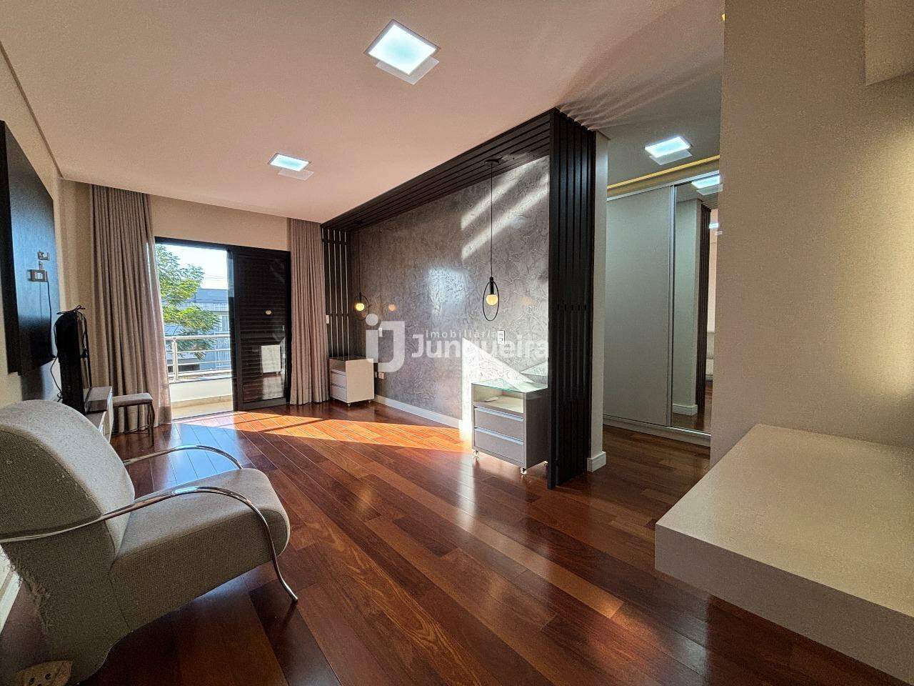 Casa em Condomínio à venda no Villa Bela Vista, 3 quartos, sendo 3 suítes, 4 vagas, no bairro Santa Rosa em Piracicaba - SP