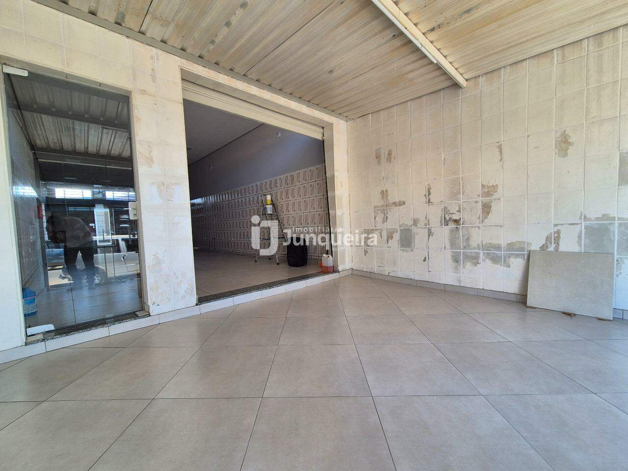 Prédio Comercial à venda, no bairro Jardim Parque Jupiá em Piracicaba - SP