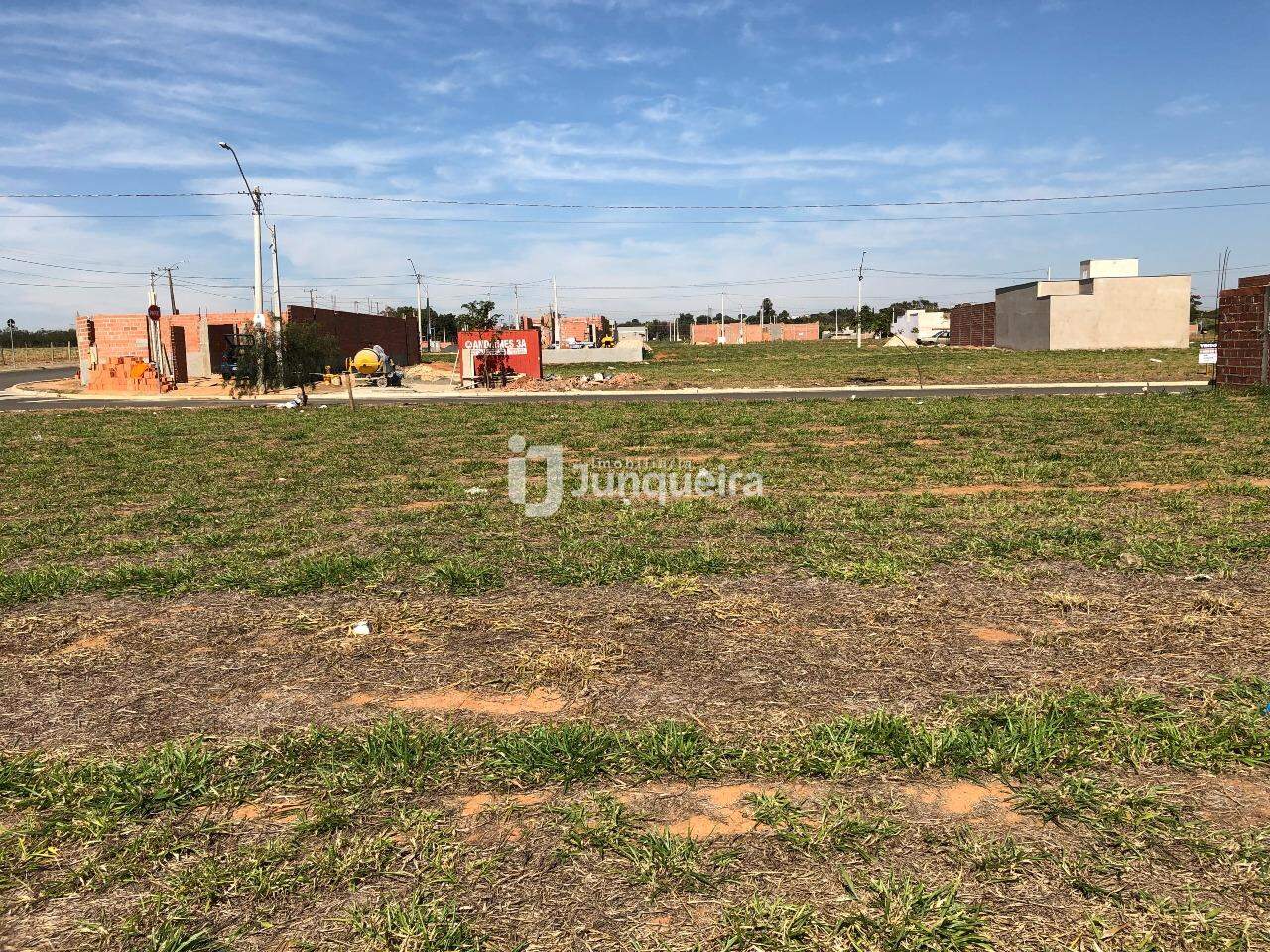 Terreno em Condomínio à venda no Bela Vida Loteamento, no bairro Loteamento Bela Vida  em Saltinho - SP