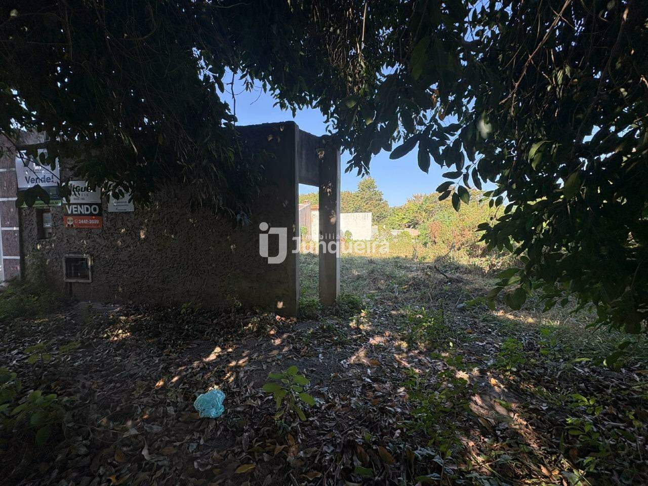 Terreno à venda, no bairro Dois Córregos em Piracicaba - SP