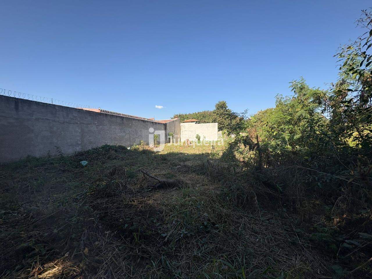 Terreno à venda, no bairro Dois Córregos em Piracicaba - SP