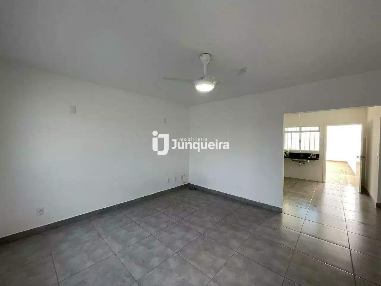 Casa para alugar, 3 quartos, sendo 1 suíte, 2 vagas, no bairro Jardim Brasília em Piracicaba - SP