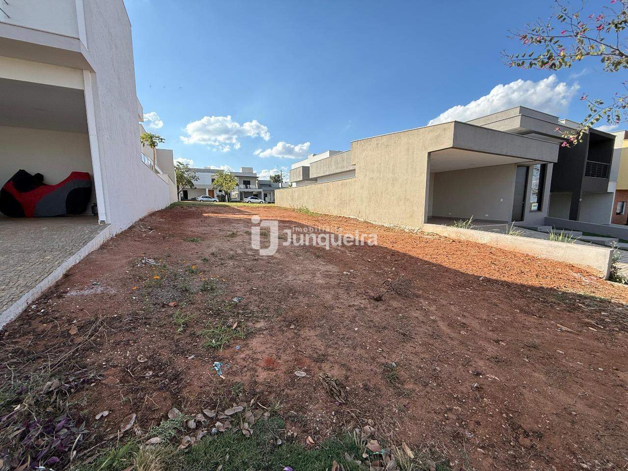 Terreno em Condomínio à venda, no bairro Park Unimep Taquaral  em Piracicaba - SP