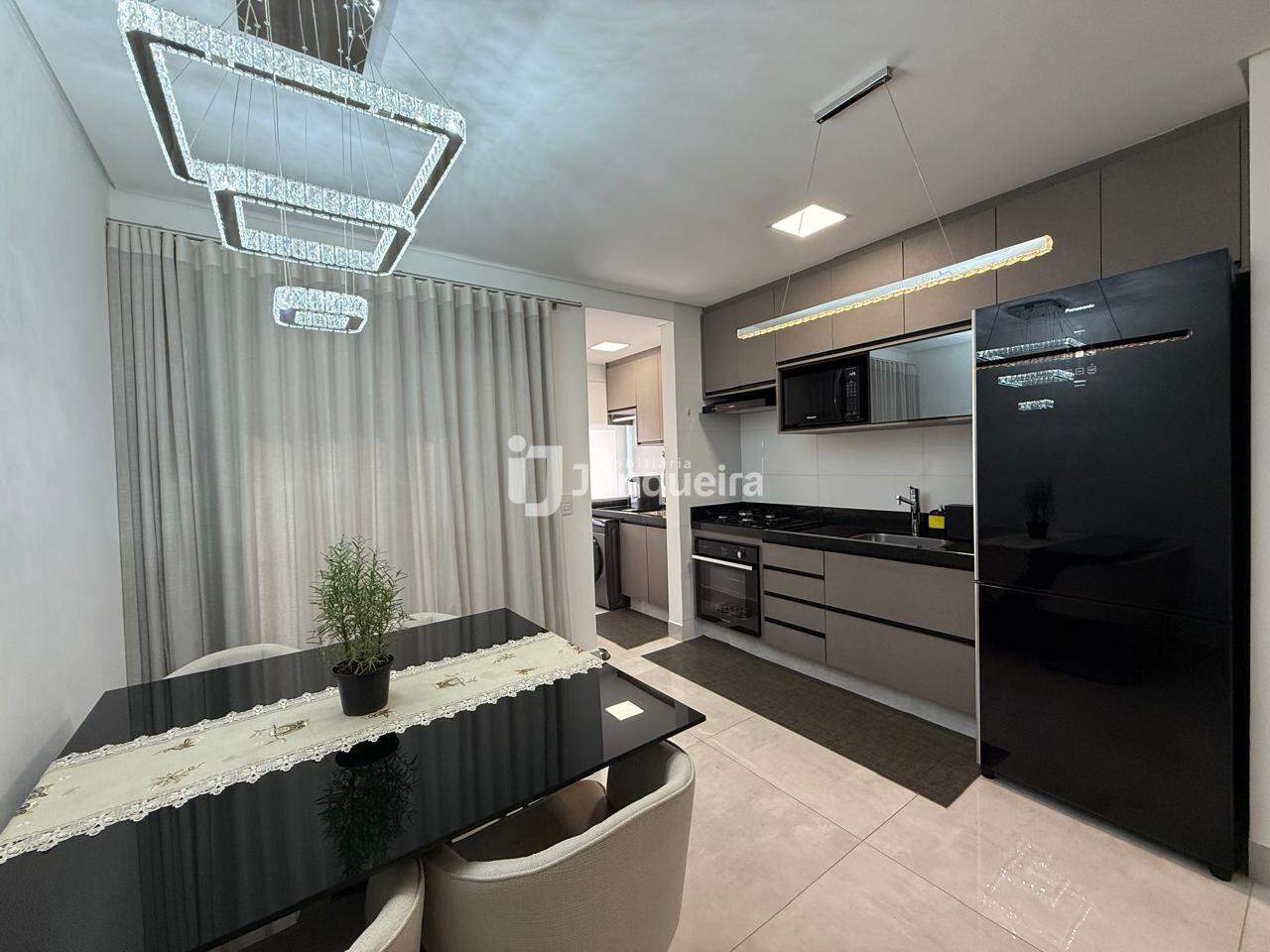 Apartamento à venda no Villa Serena, 3 quartos, sendo 1 suíte, 2 vagas, no bairro Água Branca em Piracicaba - SP