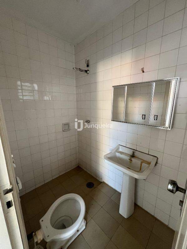 Casa Comercial à venda, 6 quartos, 2 vagas, no bairro Cidade Jardim em Piracicaba - SP