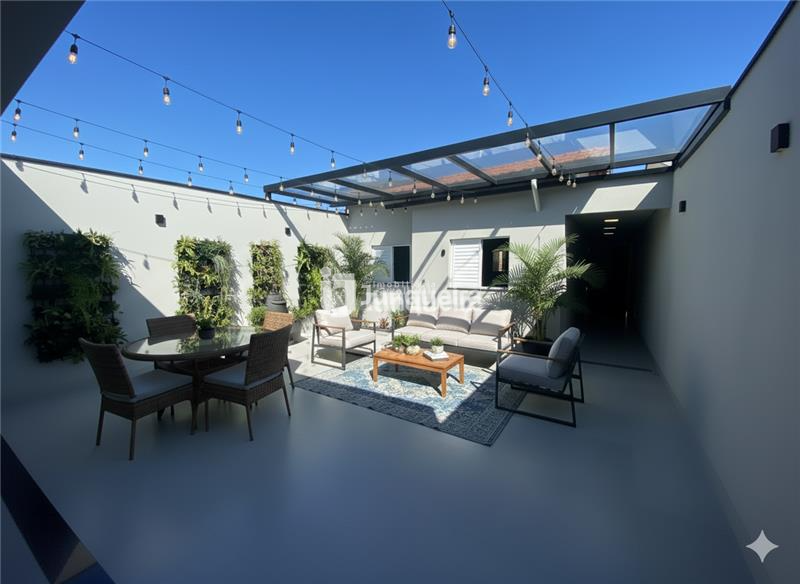 Casa à venda, 2 quartos, 2 vagas, no bairro Parque Residencial Piracicaba em Piracicaba - SP