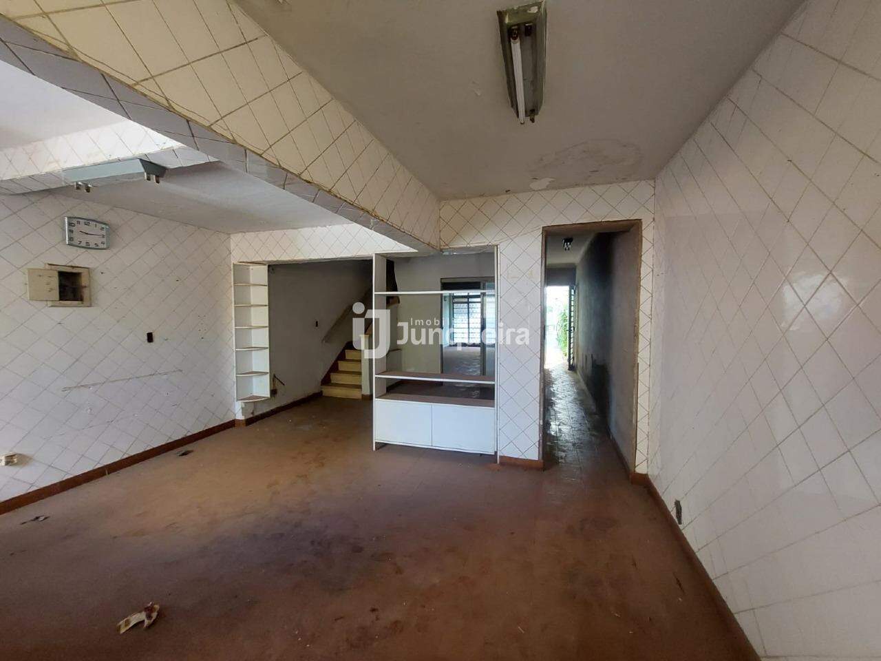 Foto 4 de Casa Comercial para aluguel, 4 quartos, Centro - Piracicaba/SP