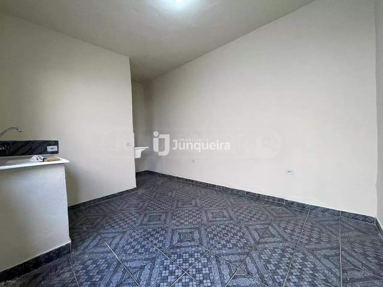 Prédio Comercial à venda, 16 quartos, 1 vaga, no bairro Vila Independência em Piracicaba - SP