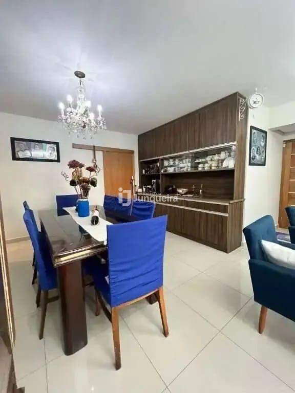 Apartamento à venda, 3 quartos, 2 vagas, no bairro Centro em Rio das Pedras - SP