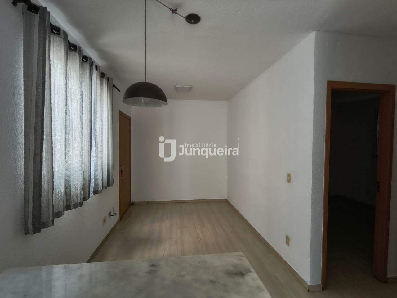 Apartamento para alugar no Piazza Di Roma, 2 quartos, 1 vaga, no bairro Jardim São Francisco (Ondas) em Piracicaba - SP