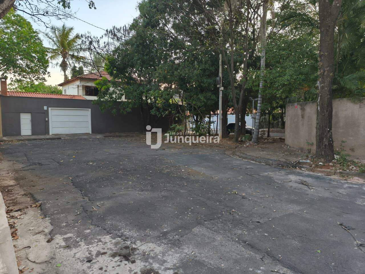 Terreno à venda, no bairro Nova Piracicaba em Piracicaba - SP