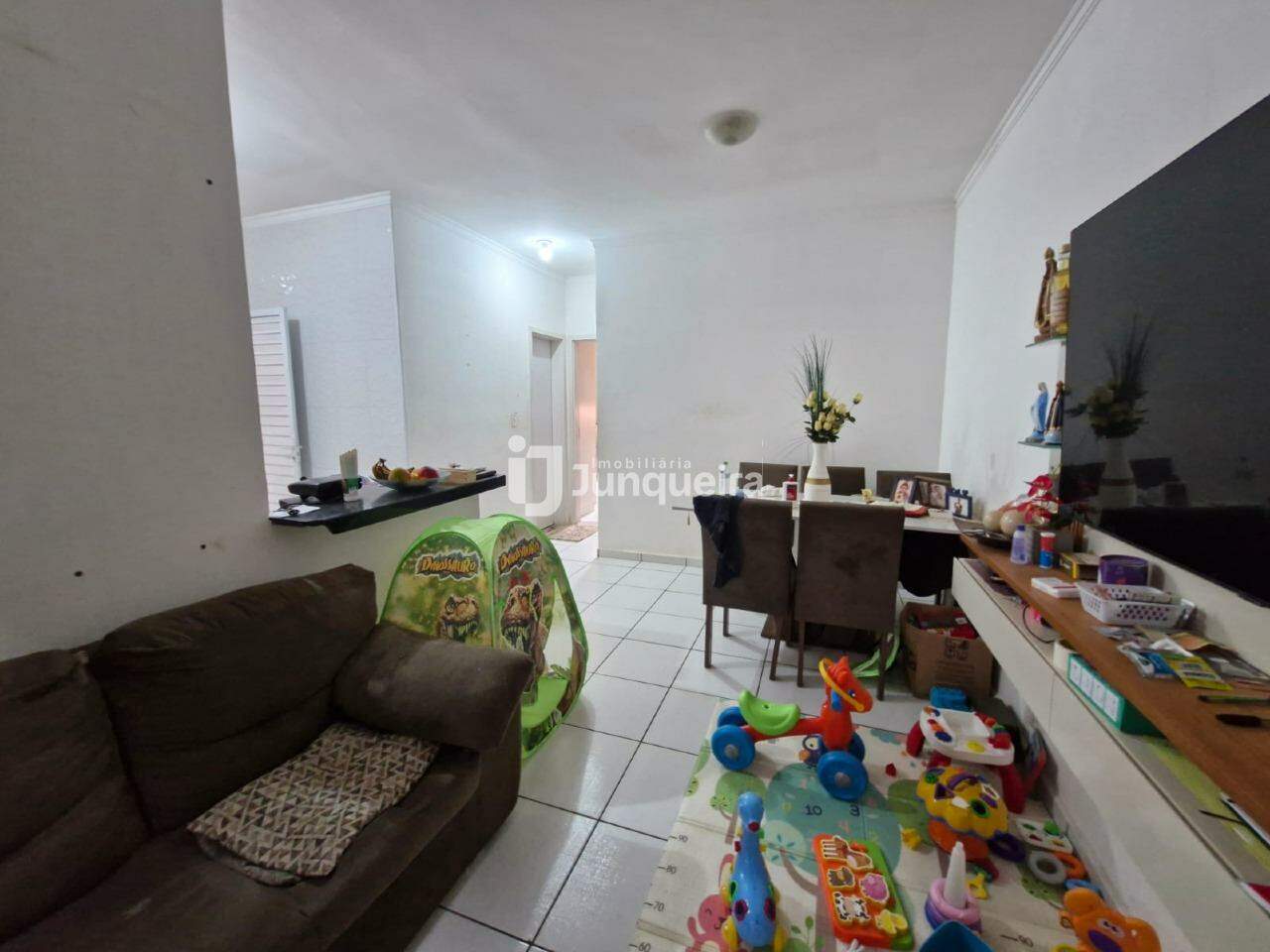 Casa à venda, 2 quartos, 2 vagas, no bairro Altos do São Francisco em Piracicaba - SP