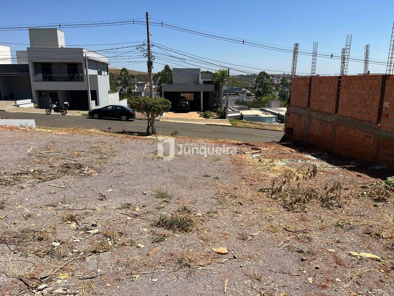 Terreno em Condomínio à venda no Reserva das Paineiras, no bairro Reserva das Paineiras em Piracicaba - SP