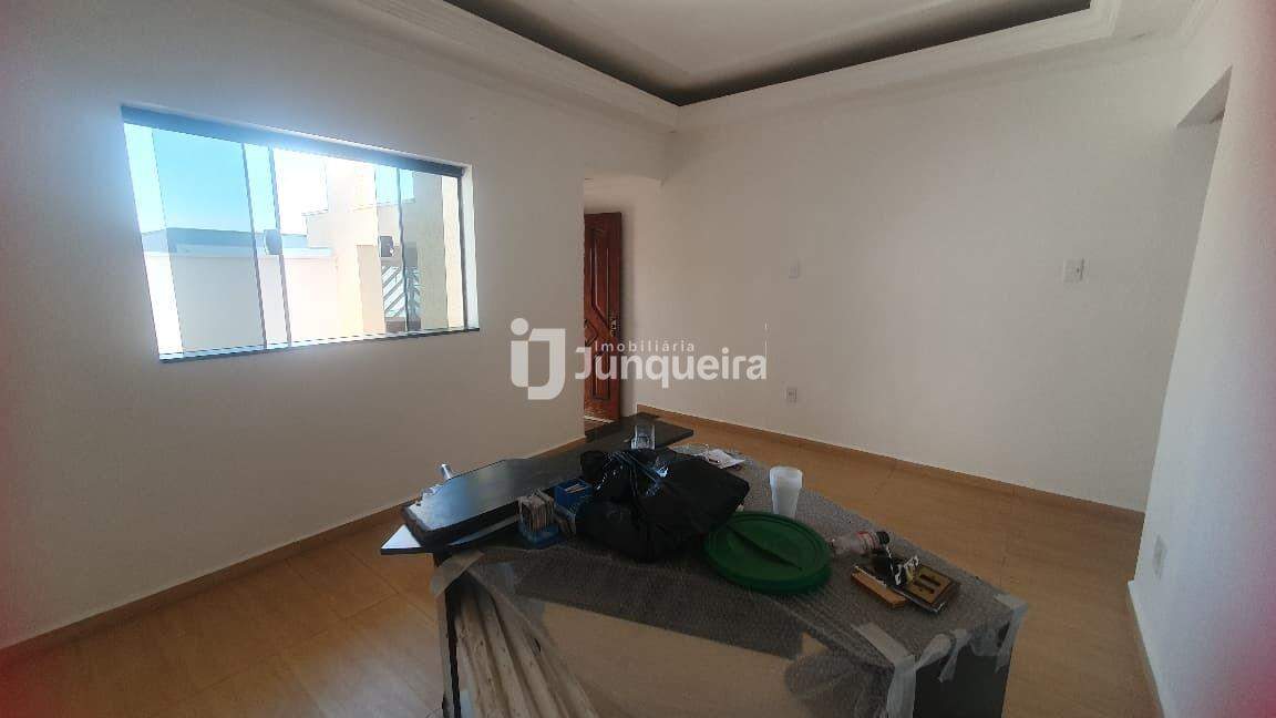 Casa para alugar, 2 quartos, 2 vagas, no bairro Jardim Bela Vista em Rio das Pedras - SP