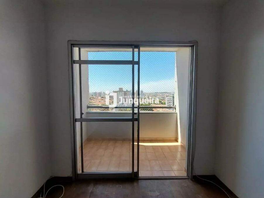 Apartamento à venda no Everest, 2 quartos, sendo 2 suítes, 1 vaga, no bairro Nova América em Piracicaba - SP