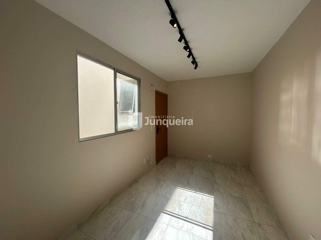 Apartamento à venda no Piazza Bellini, 2 quartos, sendo 1 suíte, 1 vaga, no bairro Pompéia em Piracicaba - SP
