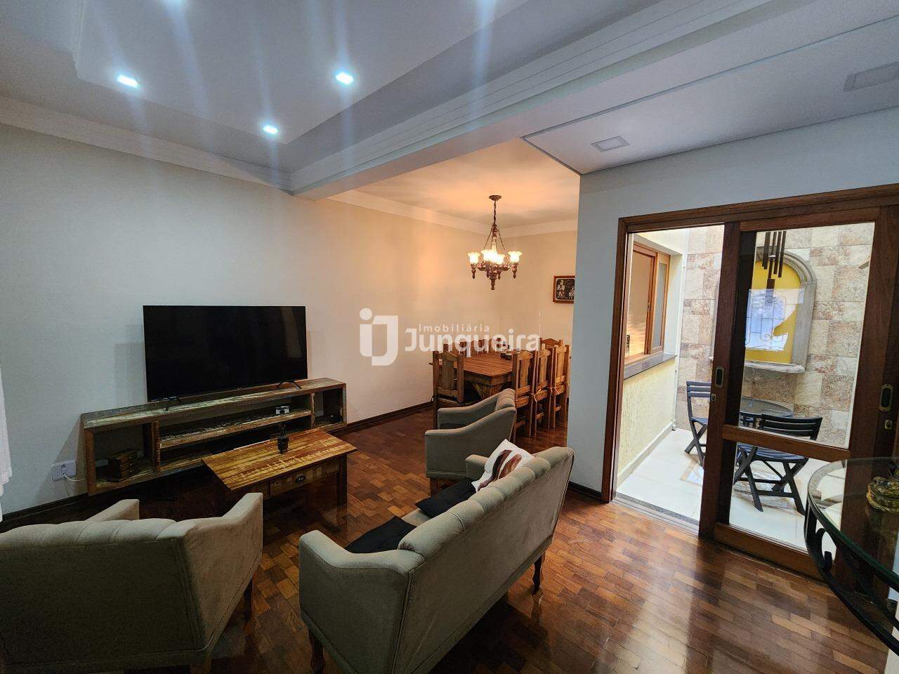 Casa à venda, 3 quartos, 2 vagas, no bairro Jardim Elite em Piracicaba - SP