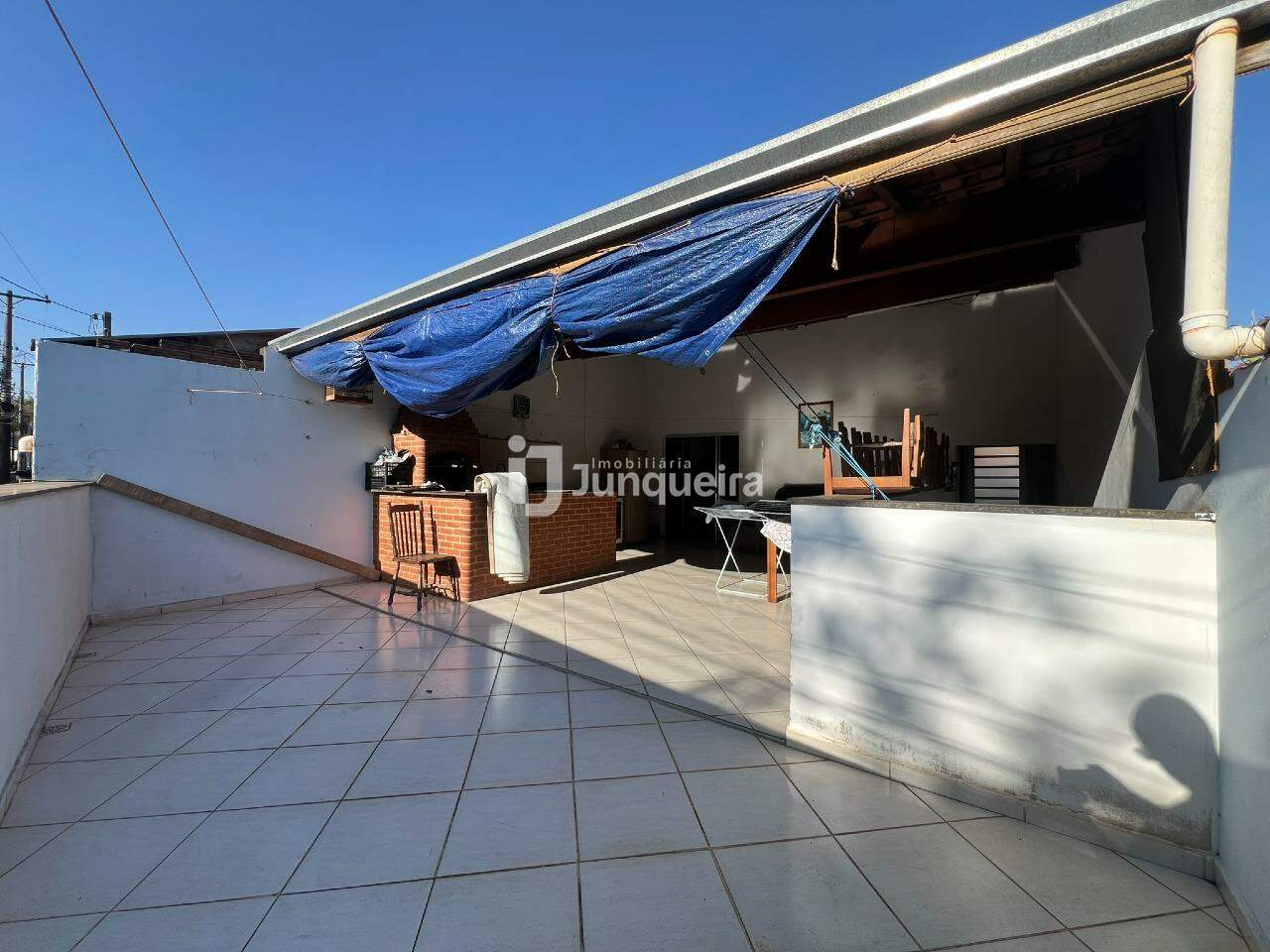 Casa à venda, 2 quartos, 2 vagas, no bairro Santa Rosa Ipês em Piracicaba - SP