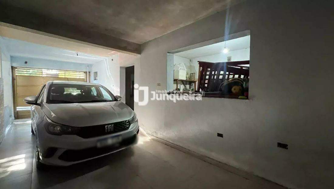 Casa à venda, 2 quartos, 2 vagas, no bairro Santa Rosa Ipês em Piracicaba - SP