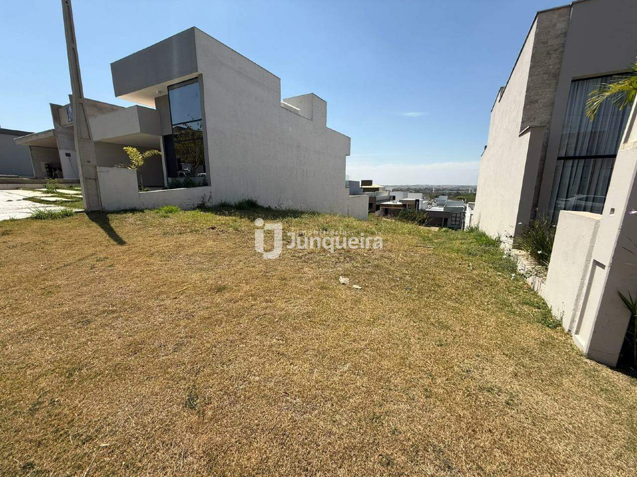 Terreno em Condomínio à venda no Soleil , no bairro Soleil em Piracicaba - SP