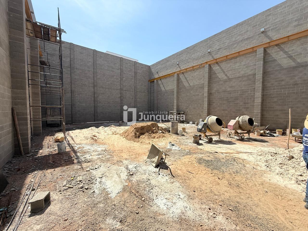 Galpão para alugar, no bairro Guamium em Piracicaba - SP