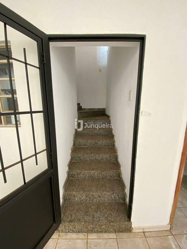 Casa à venda, 6 quartos, sendo 1 suíte, 2 vagas, no bairro São Dimas em Piracicaba - SP