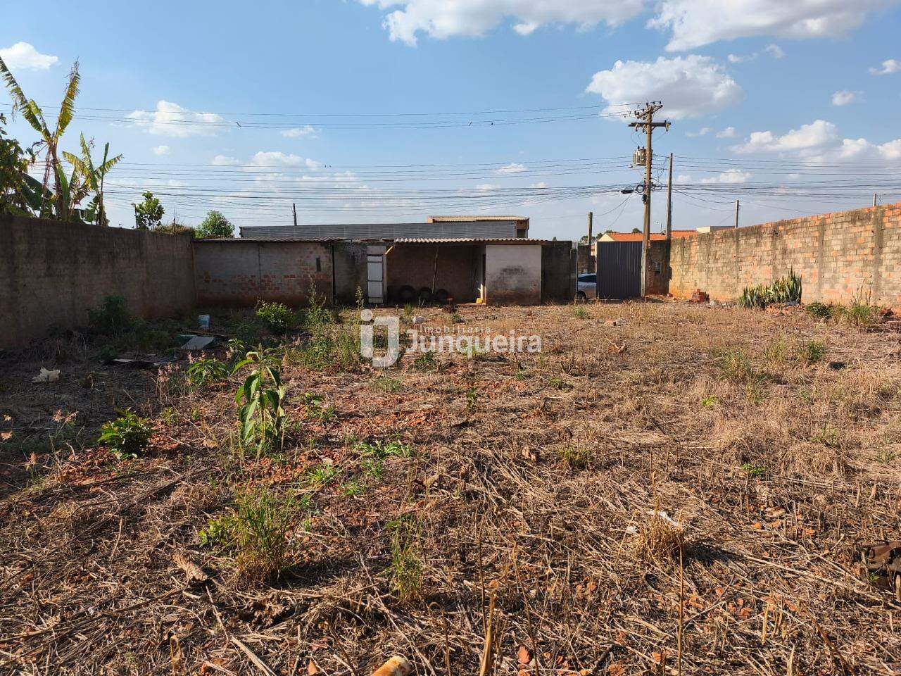 Terreno à venda, no bairro Residencial Doutor Jorge Coury em Rio das Pedras - SP