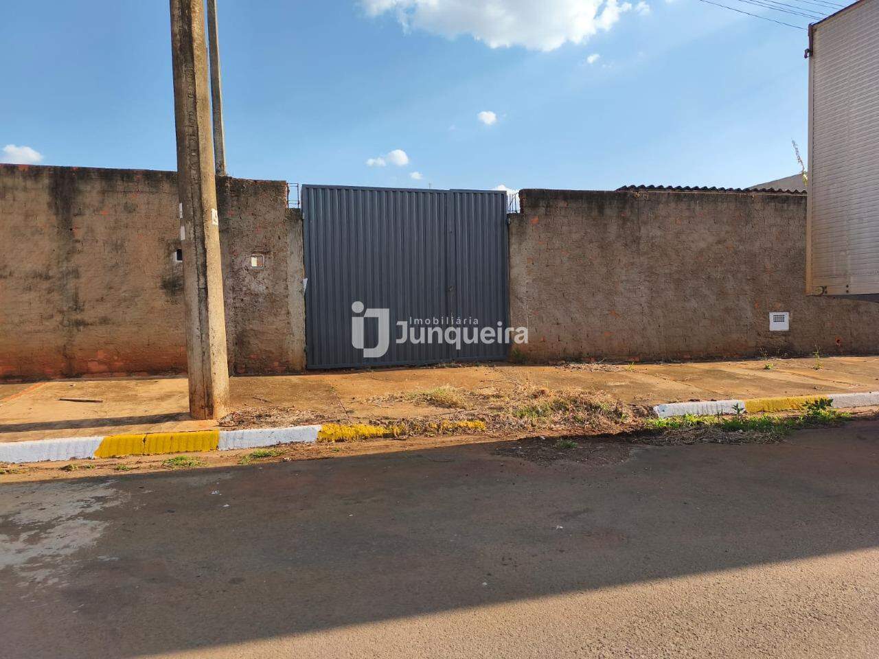 Terreno à venda, no bairro Residencial Doutor Jorge Coury em Rio das Pedras - SP