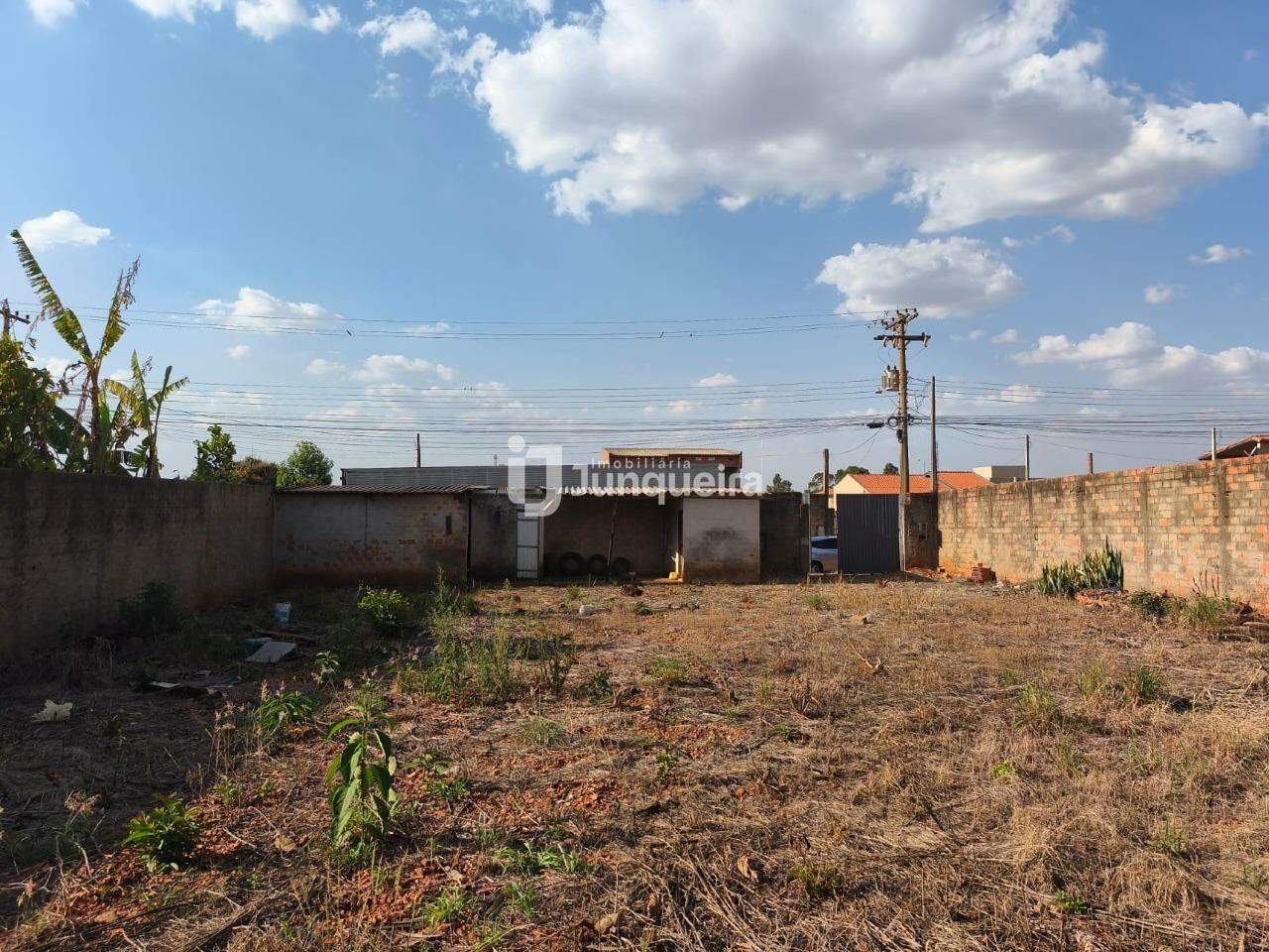Terreno à venda, no bairro Residencial Doutor Jorge Coury em Rio das Pedras - SP