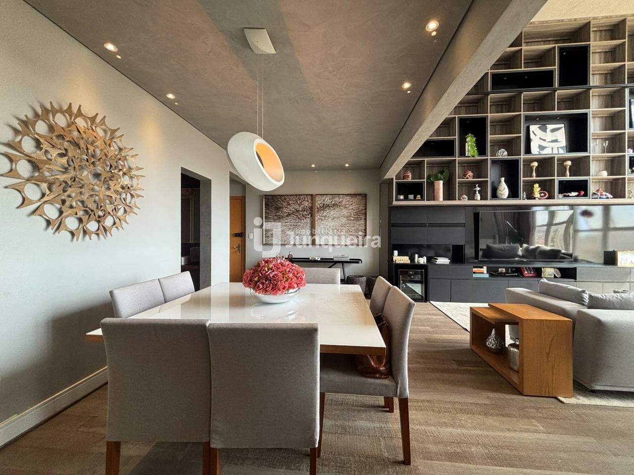 Apartamento à venda no Torres Delta Club, 3 quartos, sendo 3 suítes, 3 vagas, no bairro Cidade Alta em Piracicaba - SP