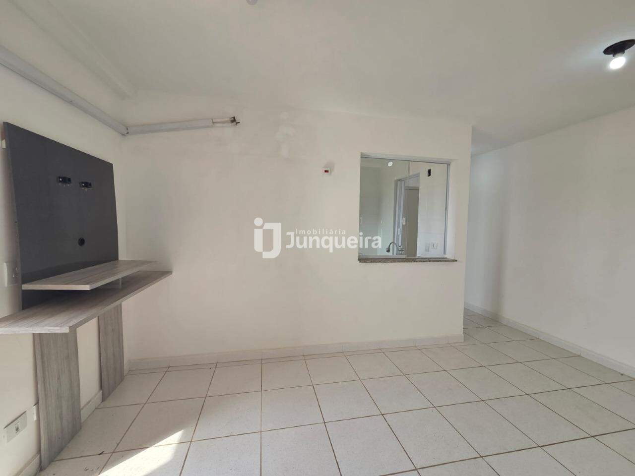 Apartamento à venda no Residencial Las Rocas, 2 quartos, 1 vaga, no bairro Pompéia em Piracicaba - SP