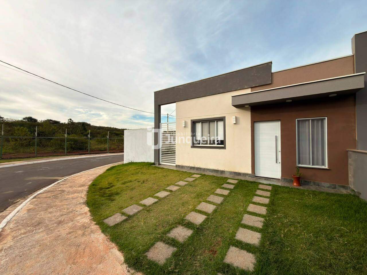 Casa em Condomínio à venda no Reserva Taquaral II, 3 quartos, sendo 1 suíte, 2 vagas, no bairro Reserva Taquaral II em Piracicaba - SP