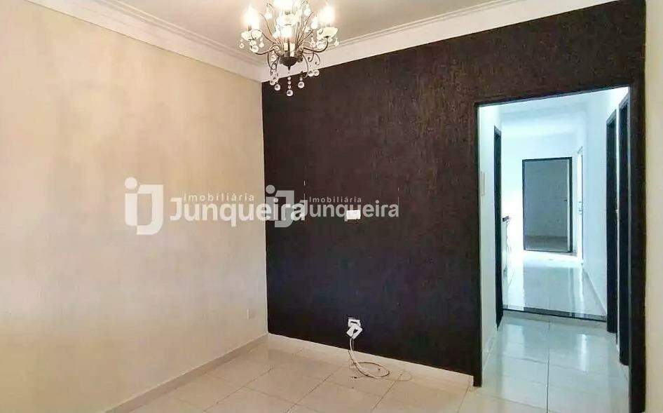 Casa à venda, 3 quartos, sendo 1 suíte, 2 vagas, no bairro Loteamento São Francisco em Piracicaba - SP