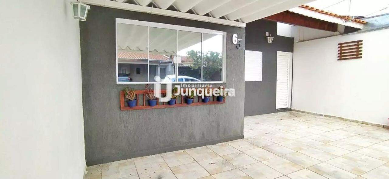 Casa à venda, 3 quartos, sendo 1 suíte, 2 vagas, no bairro Loteamento São Francisco em Piracicaba - SP