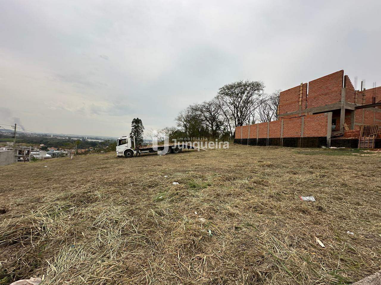 Terreno em Condomínio à venda no Canadá Residencial, no bairro Jardim São Francisco em Piracicaba - SP