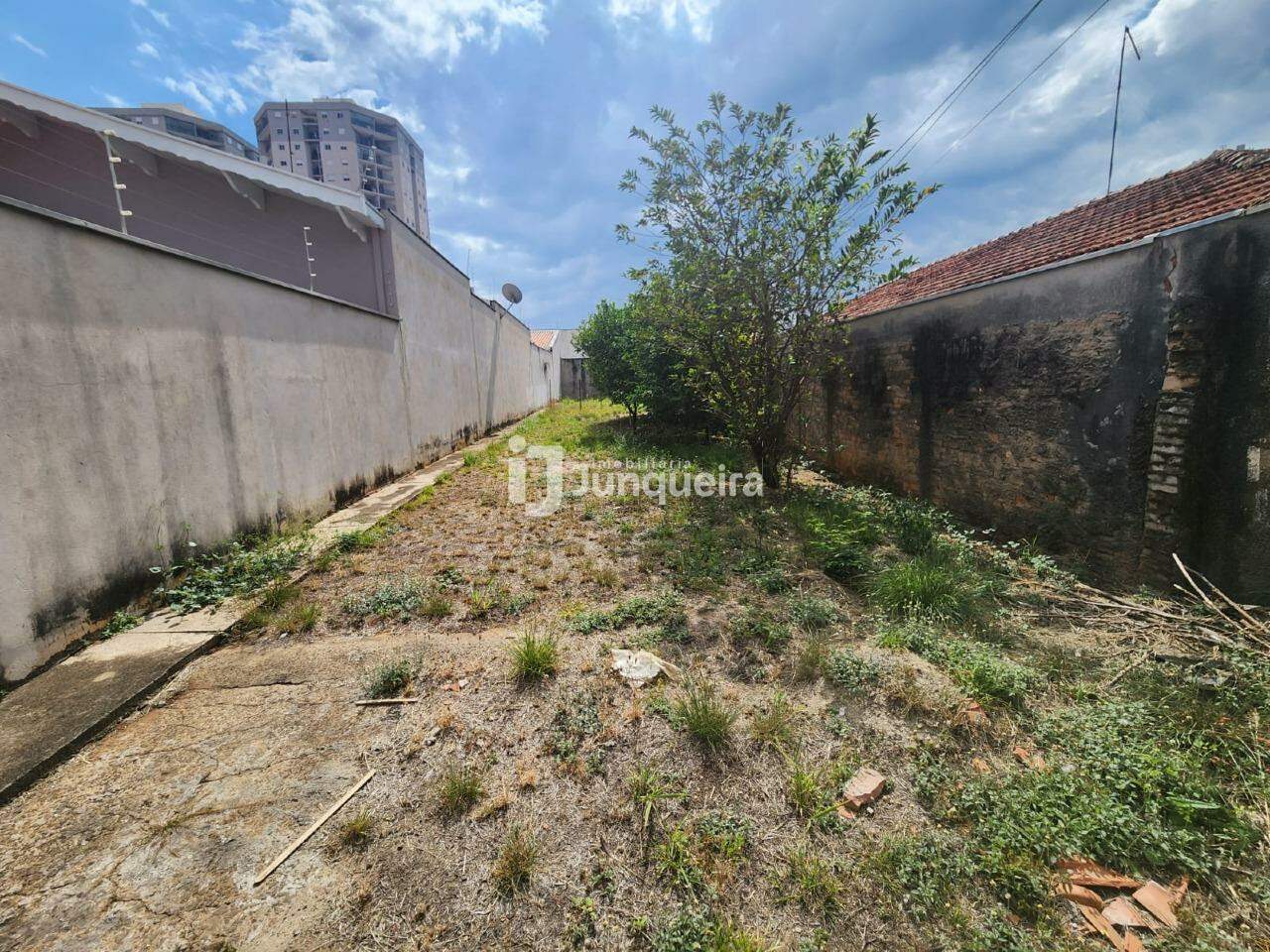Terreno à venda, no bairro Paulicéia em Piracicaba - SP