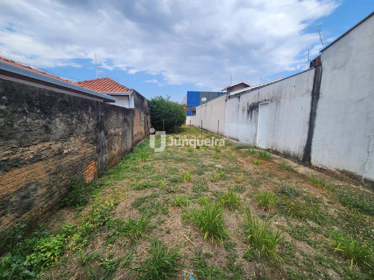Terreno à venda, no bairro Paulicéia em Piracicaba - SP