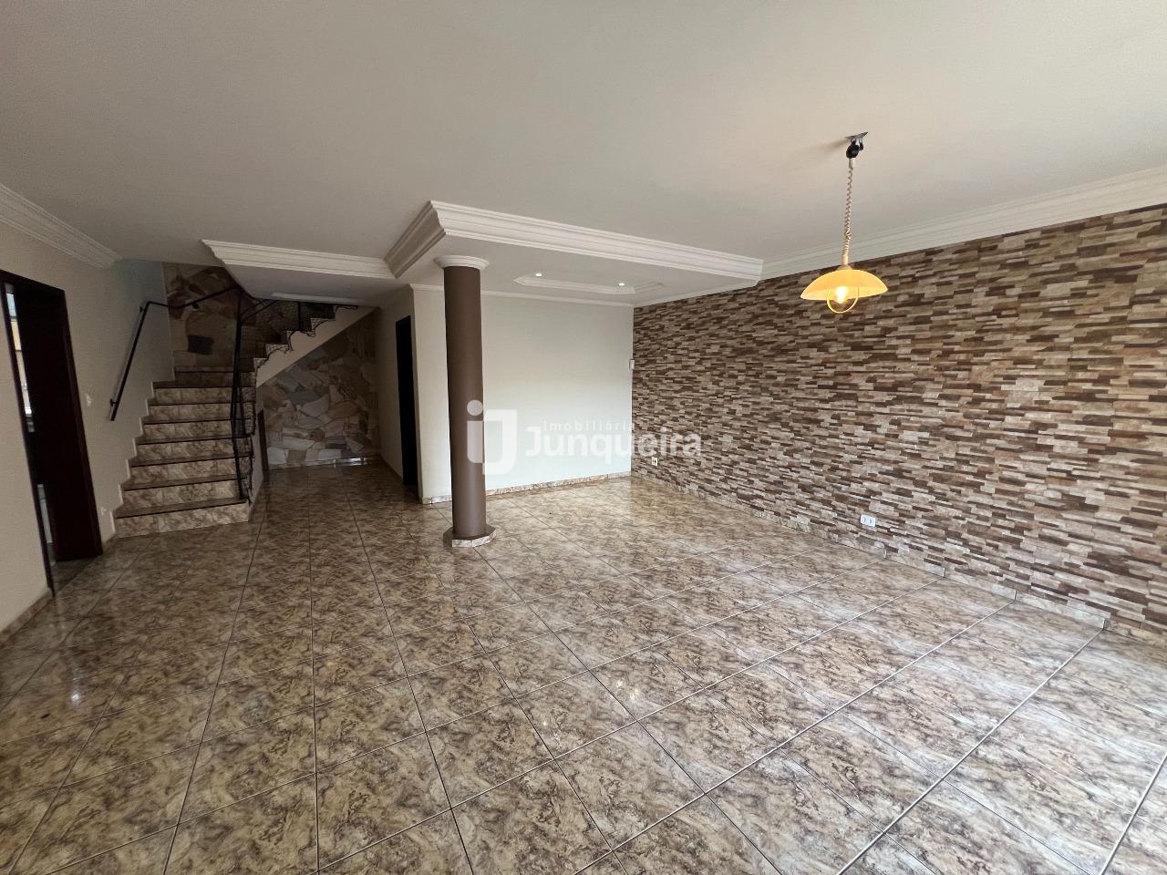 Casa para alugar, 4 quartos, sendo 1 suíte, 3 vagas, no bairro Perdizes em Piracicaba - SP