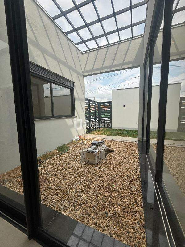 Casa em Condomínio à venda no Damha II , 3 quartos, sendo 3 suítes, 4 vagas, no bairro Condomínio Parque Residencial Damha ll em Sao Carlos - SP