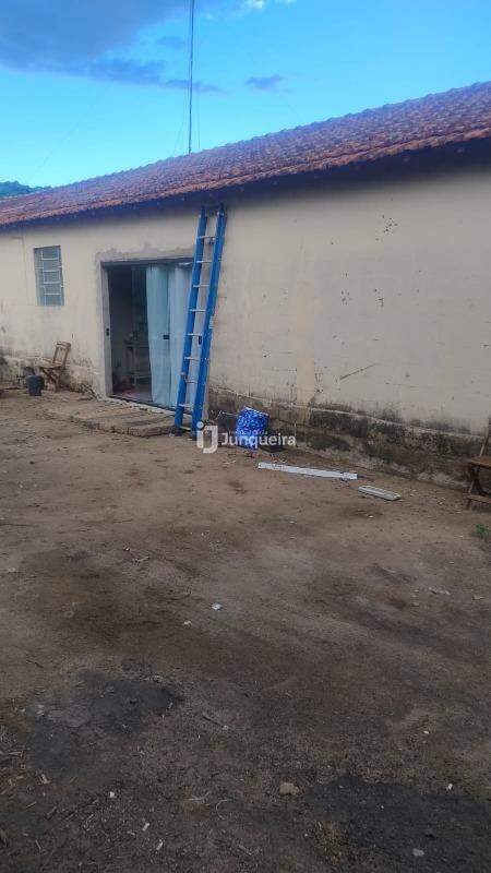 Terreno à venda, 2 quartos, 1 vaga, no bairro Dois Córregos em Piracicaba - SP