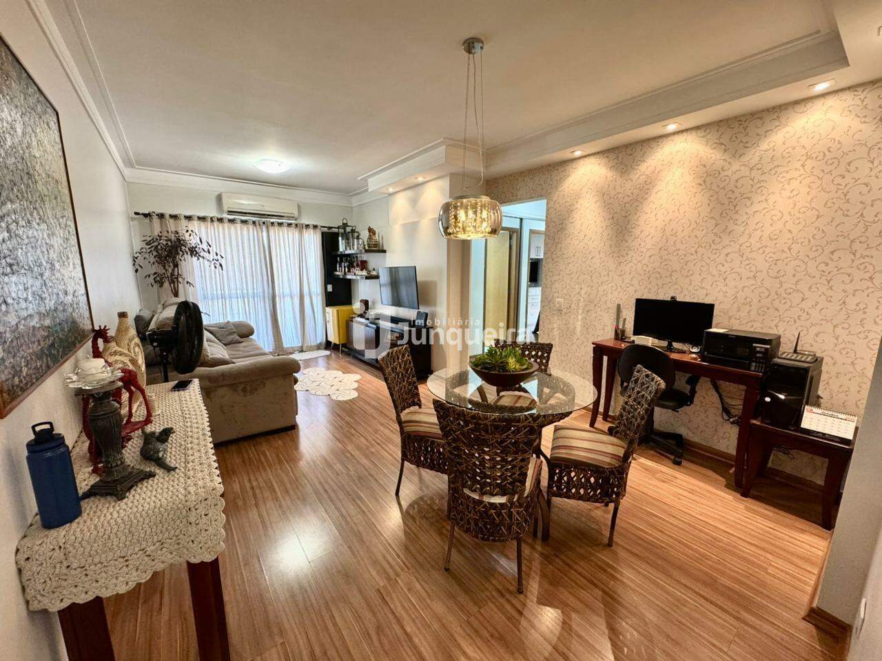 Apartamento à venda no Monalisa, 3 quartos, sendo 1 suíte, 3 vagas, no bairro Centro em Piracicaba - SP