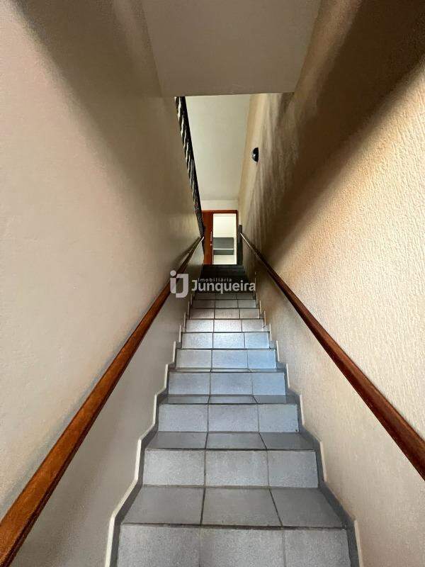 Casa para alugar, 3 quartos, sendo 1 suíte, 1 vaga, no bairro Jaraguá em Piracicaba - SP