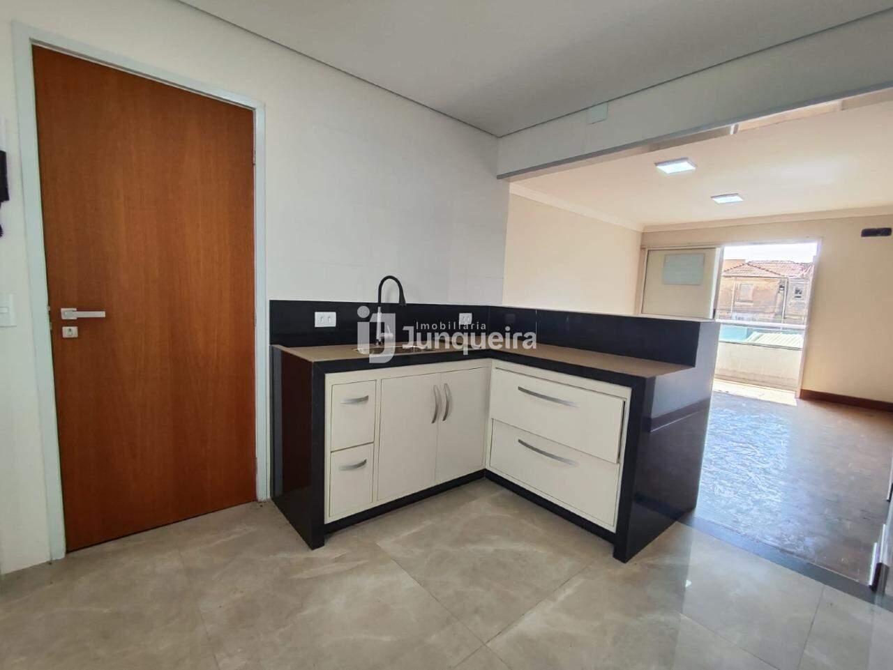 Apartamento à venda no Residencial Serafina Luca Marino, 3 quartos, sendo 1 suíte, 2 vagas, no bairro centro rio das pedras em Rio das Pedras - SP