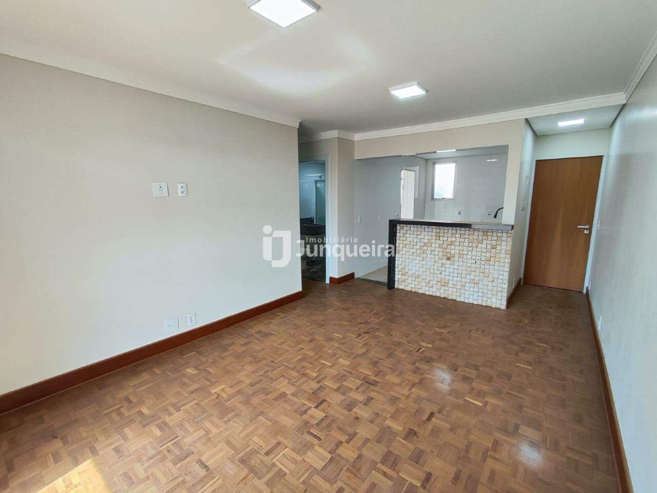 Apartamento à venda no Residencial Serafina Luca Marino, 3 quartos, sendo 1 suíte, 2 vagas, no bairro centro rio das pedras em Rio das Pedras - SP