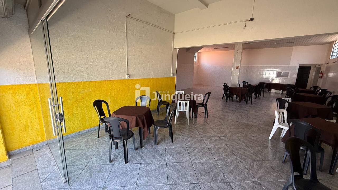 Salão para alugar, no bairro Conjunto Residencial Mário Dedini em Piracicaba - SP