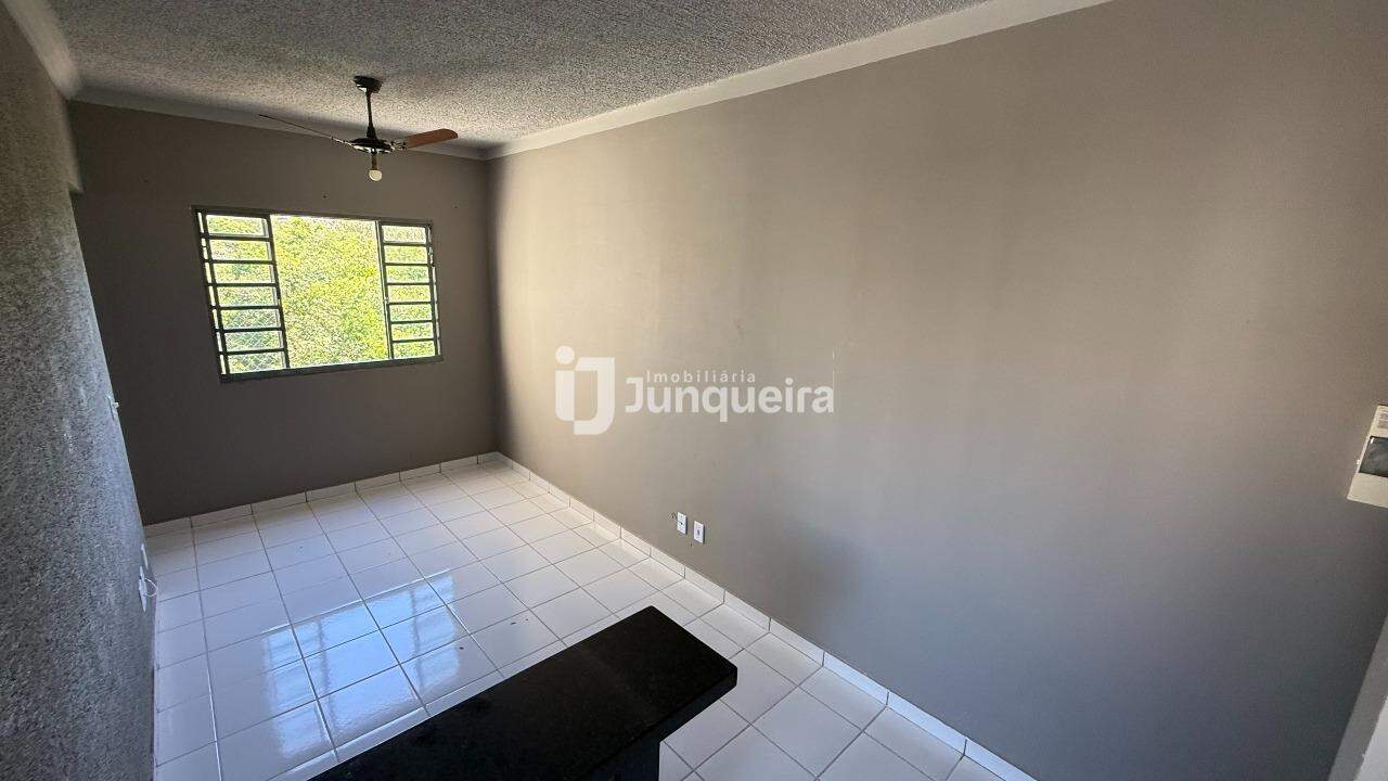 Apartamento para alugar no Santa Tereza, 2 quartos, 1 vaga, no bairro Jardim Maria em Piracicaba - SP